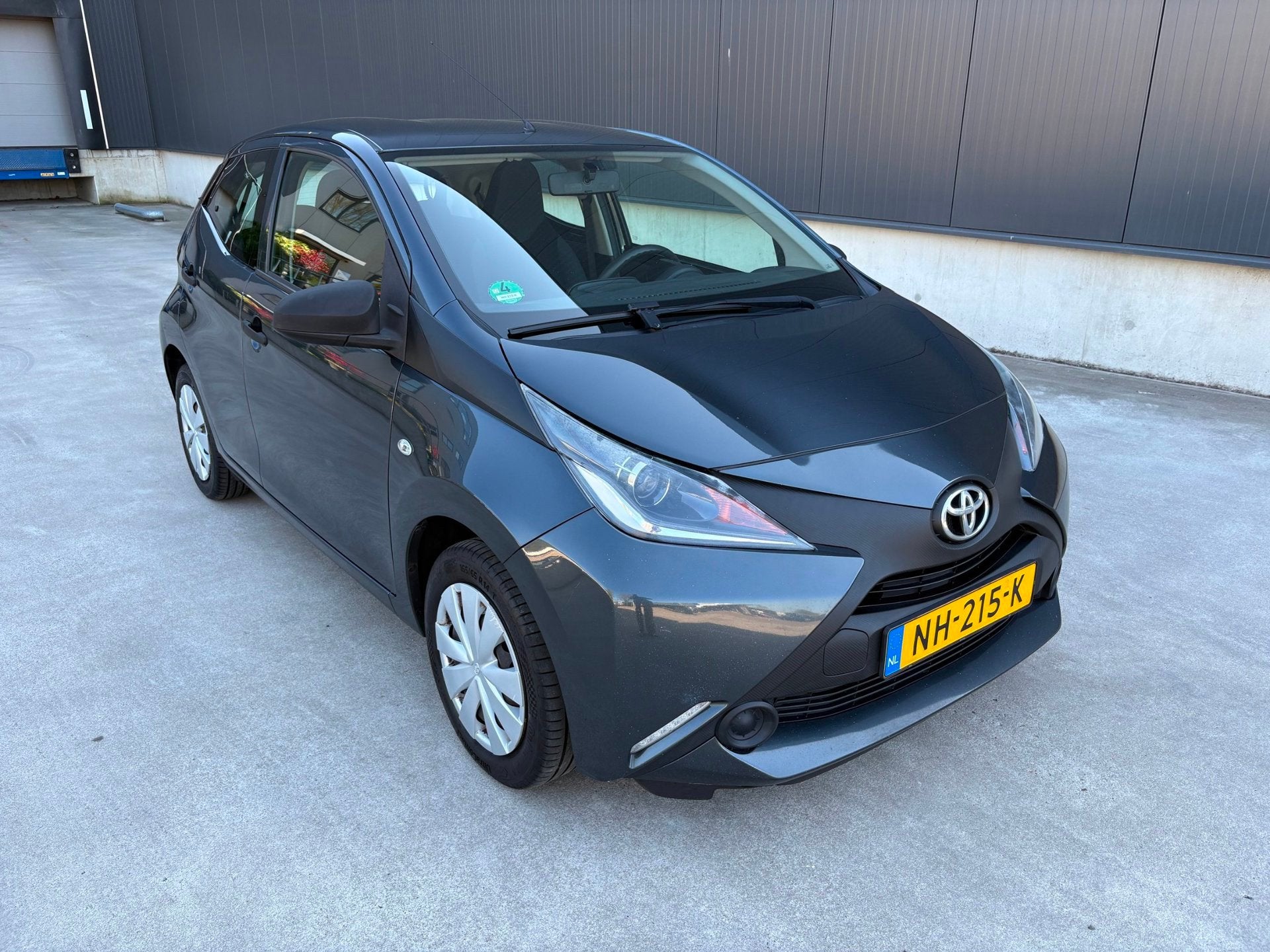 Toyota Aygo 1.0 VVT-I X-NOW, Voorwielaandrijving, Stof, Gebruikt, Euro 6