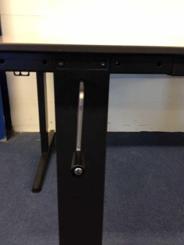 Wingbureau Aspa (rechtsom - slinger) - 230 x 140 cm., Ophalen, In hoogte verstelbaar, Gebruikt, Hoekbureau