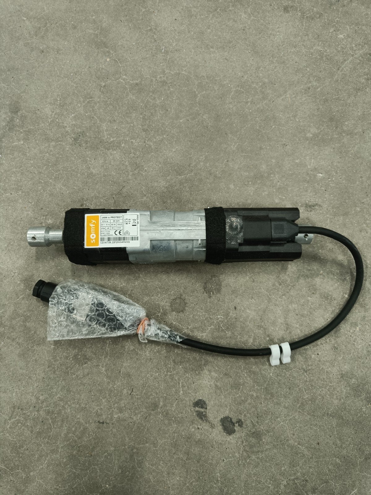 Somfy J406 io PROTECT buismotor voor rolluiken/zonwering, Overige kleuren, Minder dan 100 cm, Nieuw, Ophalen of Verzenden