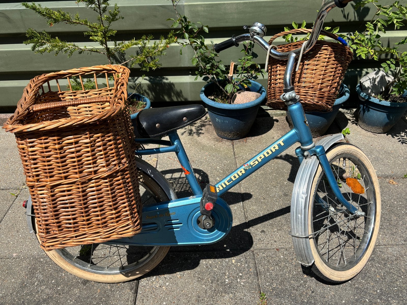 Kinderfiets 18 inch met poppenmand, Ophalen, Gebruikt, Terugtraprem, 16 tot 20 inch