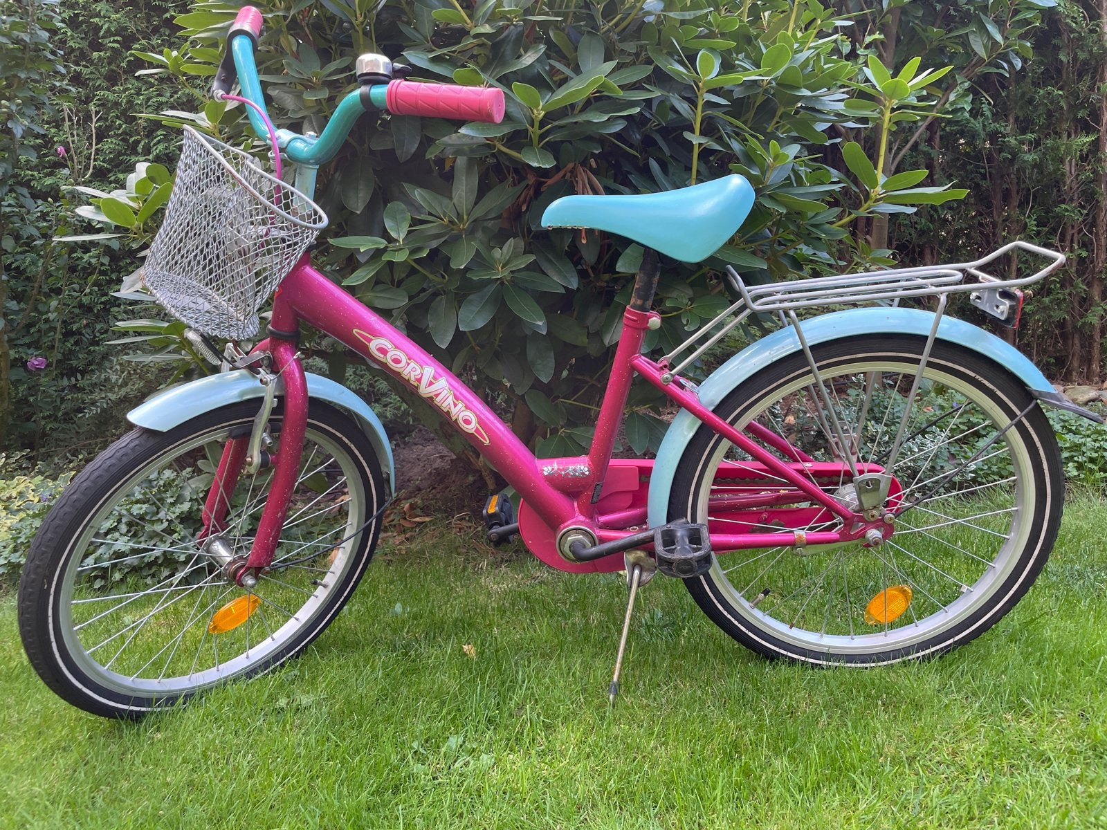 Corvino kinderfiets - Roze/Blauw - Goede staat, Ophalen of Verzenden, Gebruikt, Velgrem, 20 inch of meer