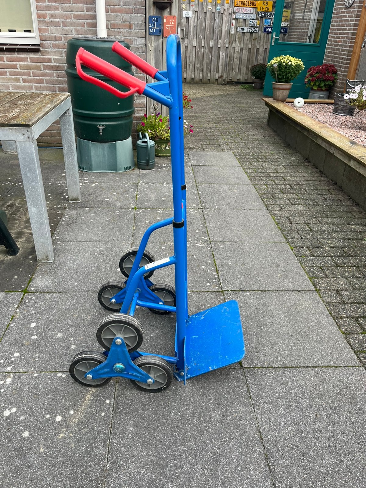 Steekwagen, 60 tot 80 liter, Ophalen, Zo goed als nieuw, Steekwagen