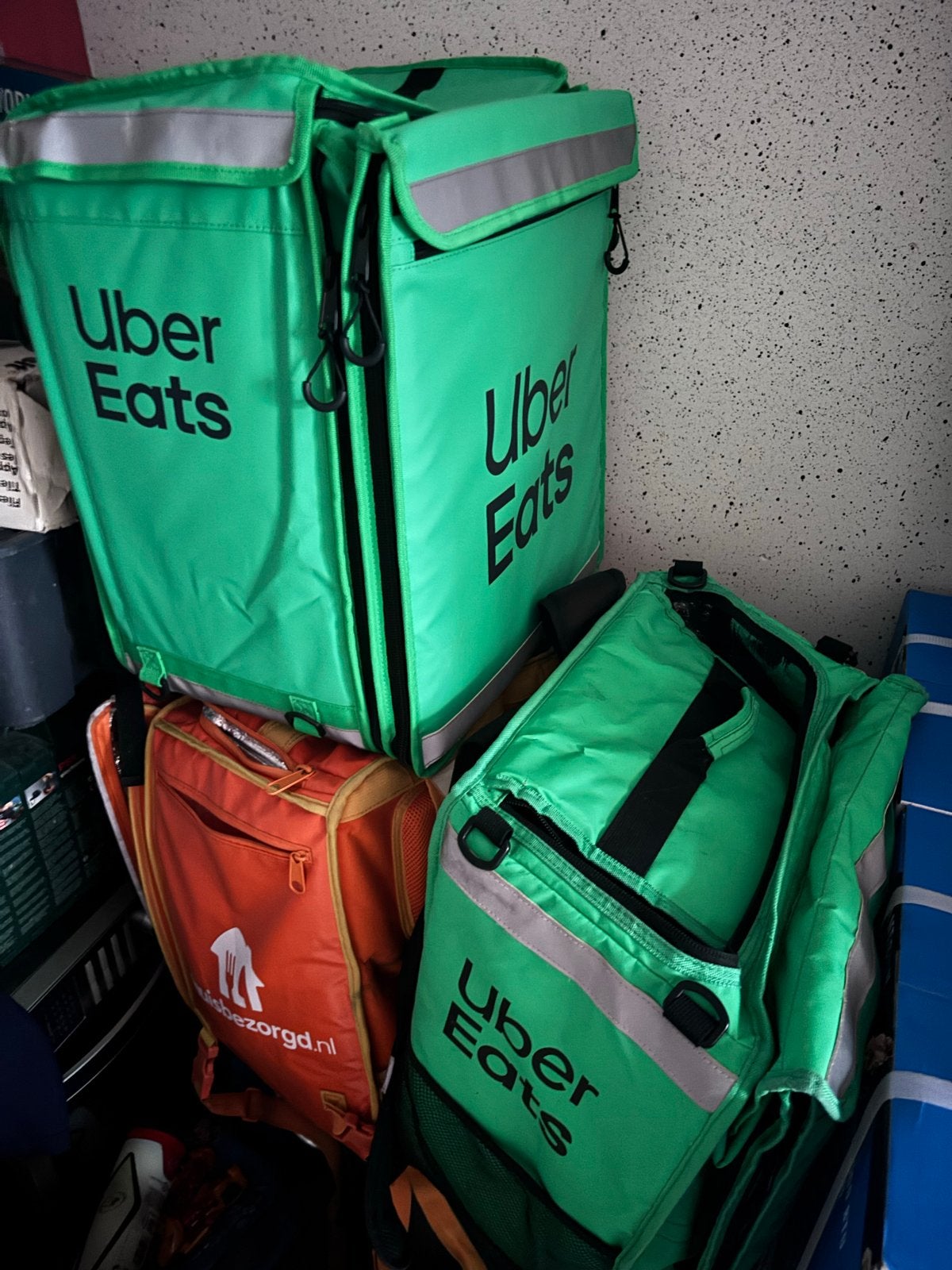 Uber Eats en Thuisbezorgd bezorgtassen - Zeer netjes, Ophalen of Verzenden, Zo goed als nieuw