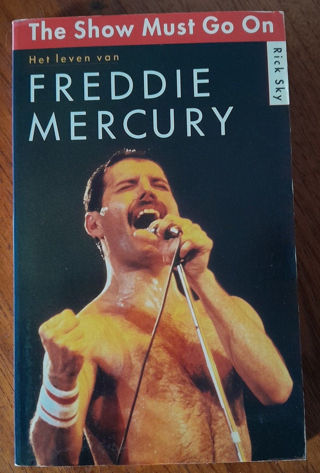rick sky - het leven van freddie mercury, Ophalen of Verzenden, Zo goed als nieuw