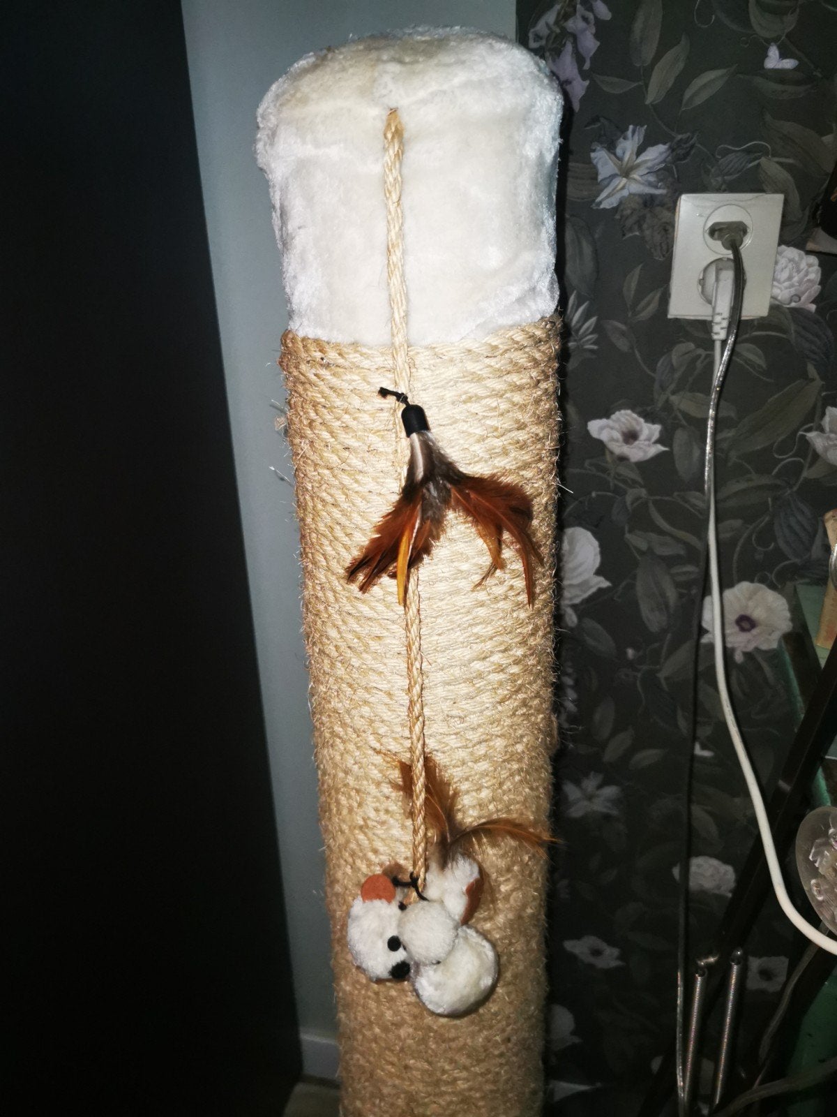 Krappaal groot stevig met speeltjes 118 hoog bij 56cm onder, Ophalen, ., ., .