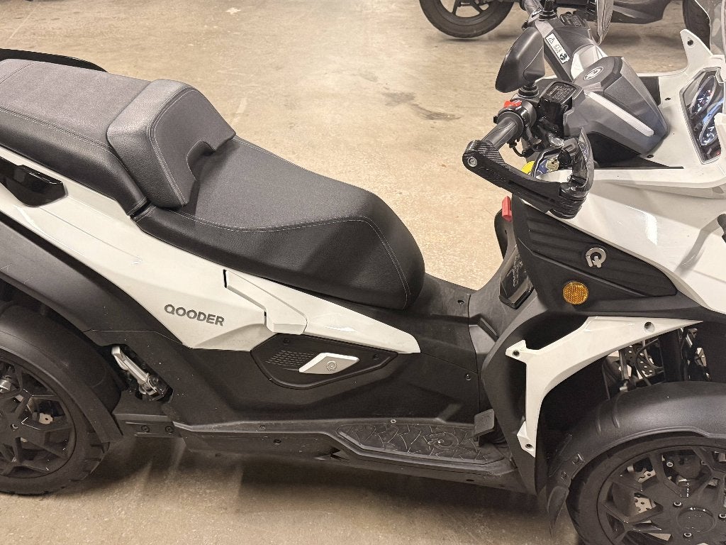 Qooder QV4 – 399 cc – slechts 2.500 km – Nieuwstaat, Motoren, Occasion, Bedrijf, Overig, Quadro Qooder