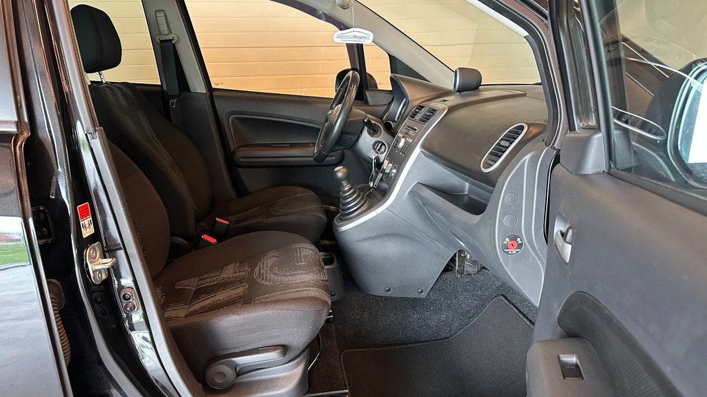 Opel Agila 1.0i 12v EDITION-uitv/AIRCONDITIONING/LM-VELGEN/H, Auto's, Opel, Euro 5, Stof, Gebruikt, Origineel Nederlands
