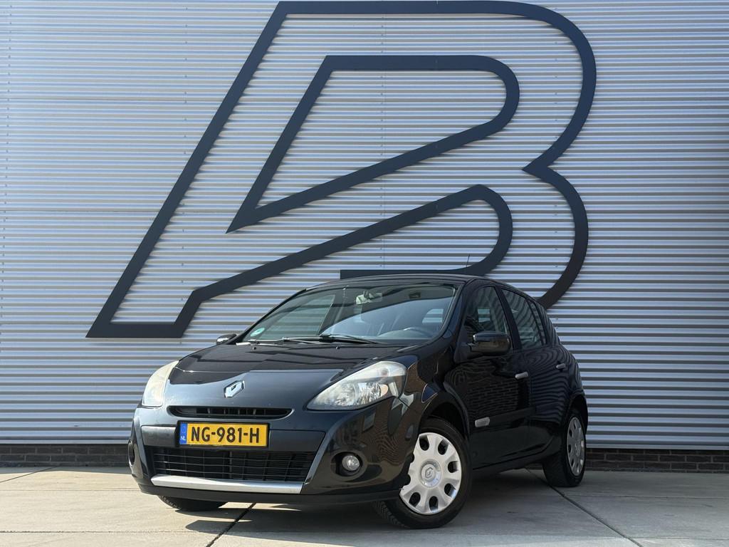 Renault Clio 1.2 Collection 2e Eigenaar|Airco|Cruise|Trekhaa, Auto's, Renault, Voorwielaandrijving, Stof, Gebruikt, 4 cilinders