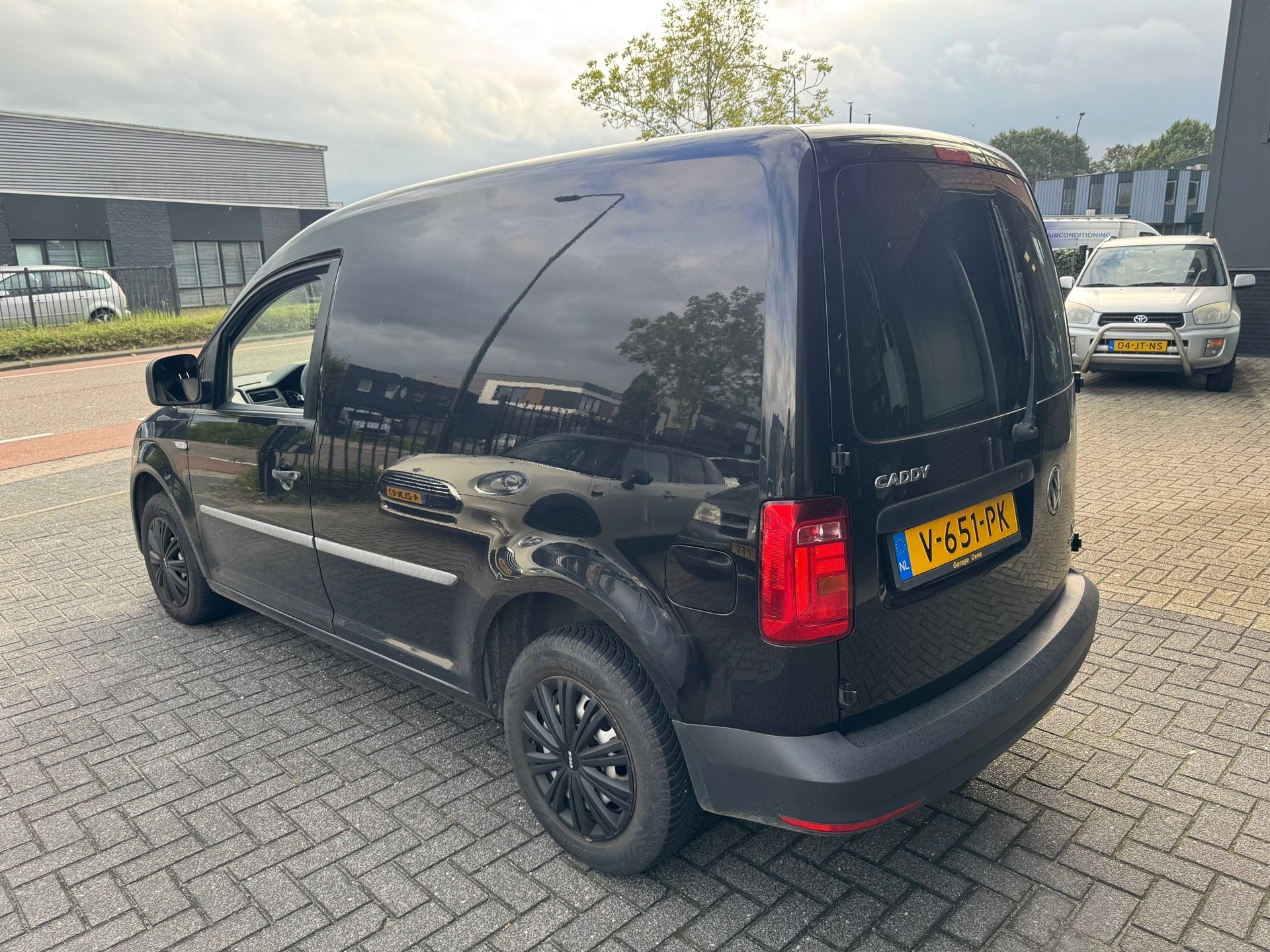 Volkswagen Caddy 2.0 TDI L1H1 BMT Economy Business AIRCO SUP, 1373 kg, Gebruikt, 4 cilinders, Volkswagen