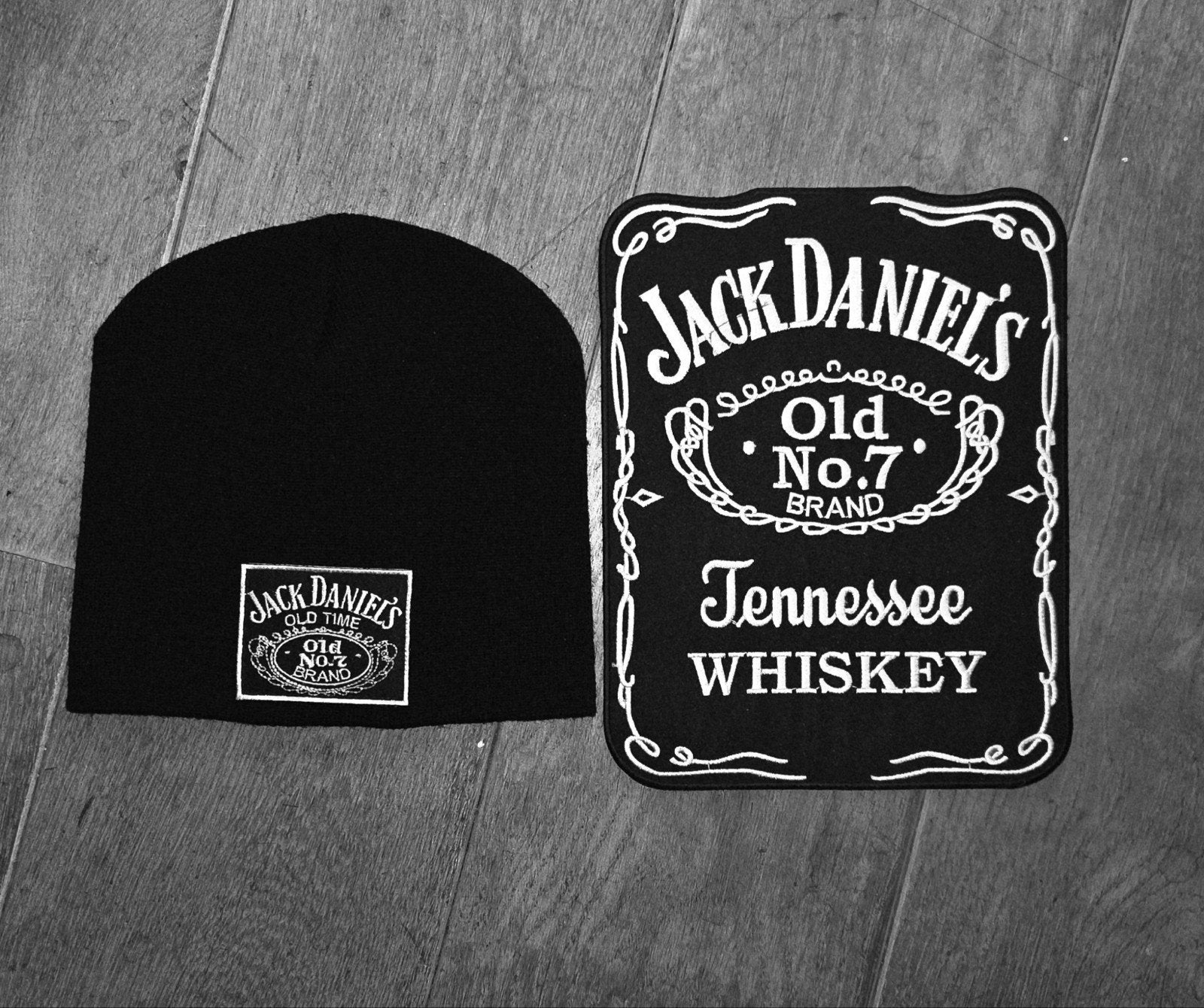 Jack Daniel's NIEUWE set Muts/Beanie en Rugpatch, Ophalen of Verzenden, Nieuw, Gebruiksvoorwerp