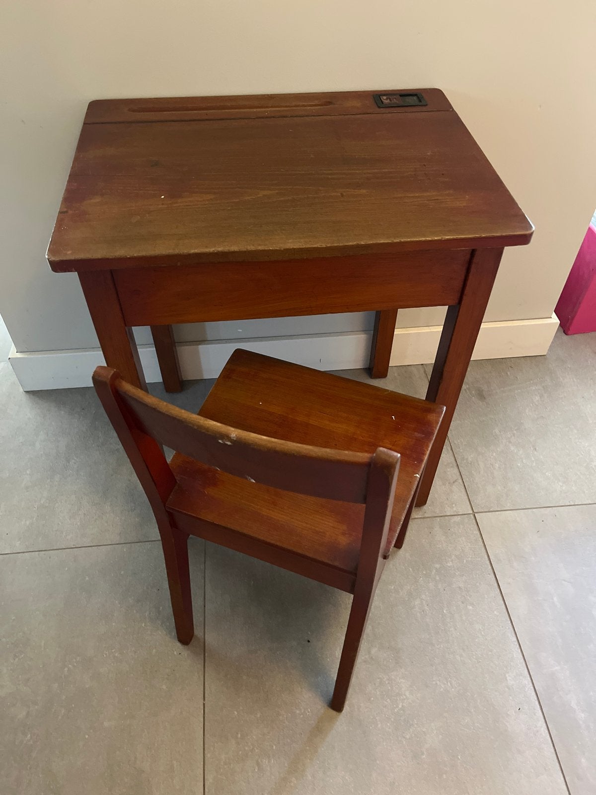 Vintage houten schoolbankje met stoel, Ophalen