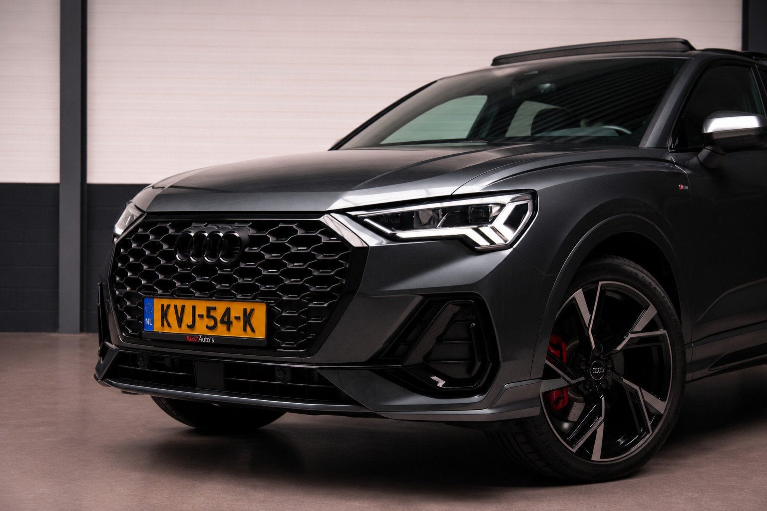 Audi Q3 Sportback 45 TFSI e S Edition 3X S-Line PANO KEYLES, Auto's, Gebruikt, Met garantie (alle), 245 pk, Automatische klimaatregeling