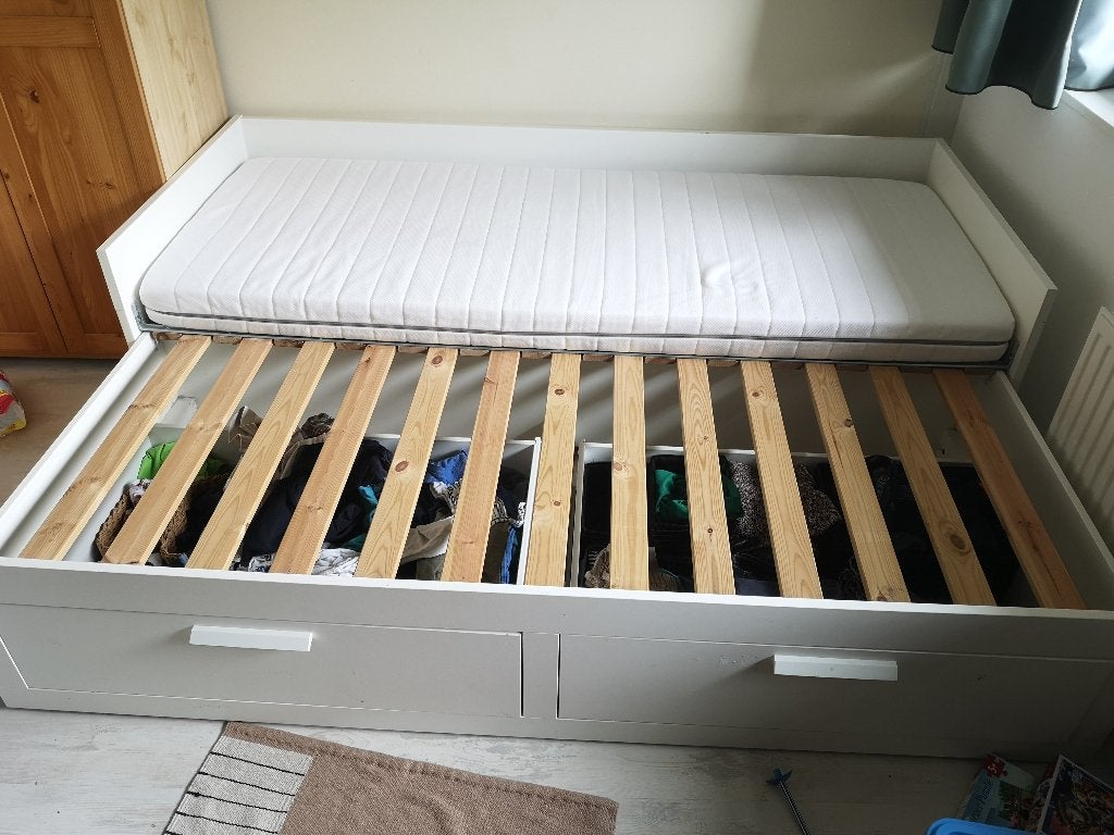 IKEA bed BRIMNES uitschuifbaar WIT, Ophalen, Overige materialen, Gebruikt, Eenpersoons