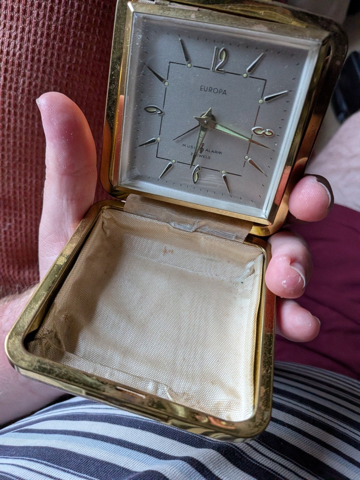 Vintage Europa reiswekker met muziekalarm, Antiek en Kunst, Antiek | Klokken, Ophalen of Verzenden