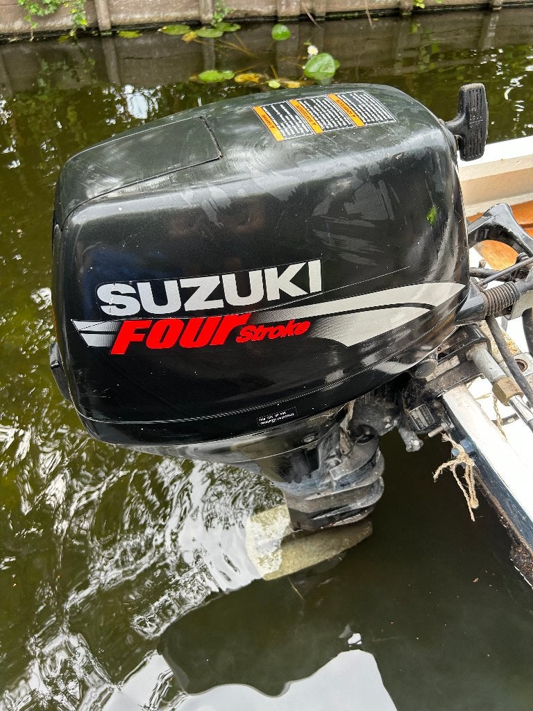 Beenhakker vlet / grachtenboot + Suzuki 9.9pk 4-takt, Gebruikt, Staal, 5 m, Anker