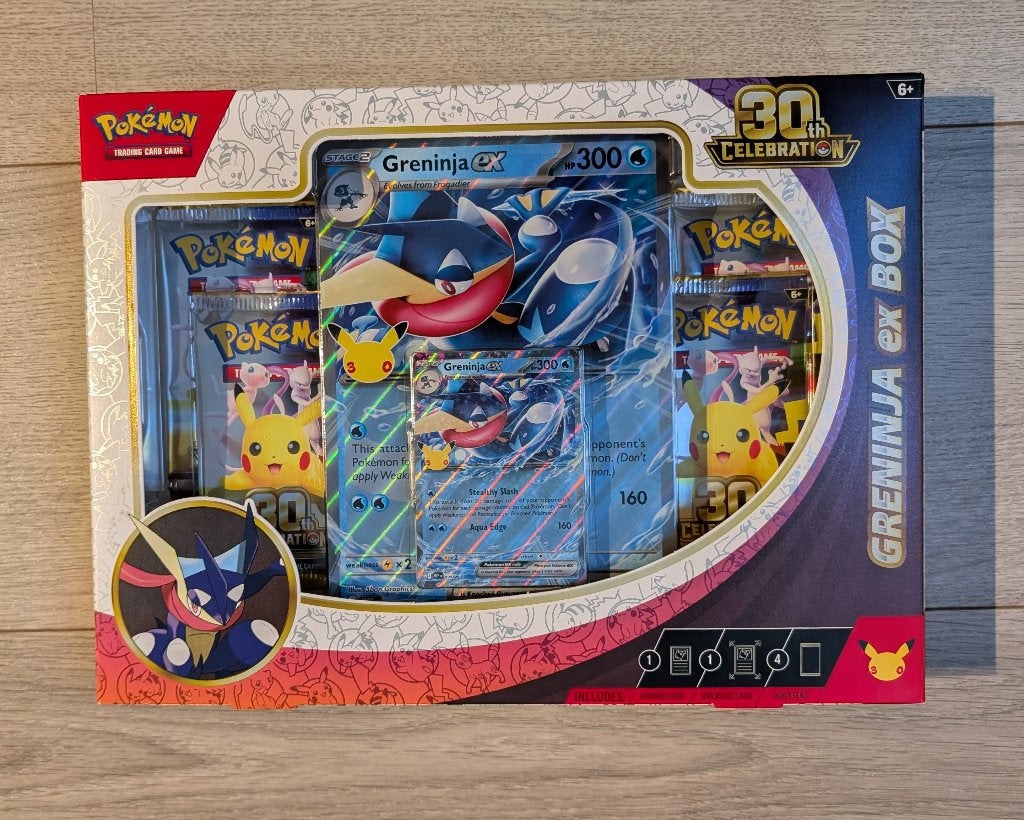 Pokémon 30th Celebration Greninja EX Box, Ophalen of Verzenden, Nieuw, Overige typen, Foil