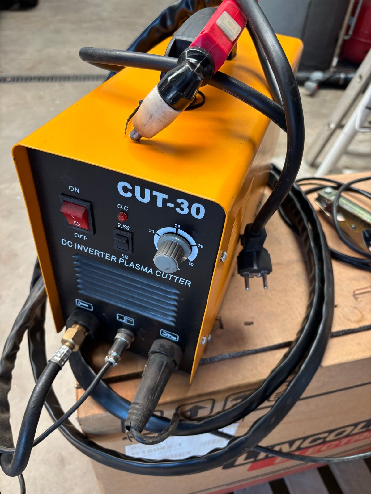 Plasma snijder CUT-30 DC Inverter Plasma Cutter, Ophalen, Gebruikt, Minder dan 150 ampère, Inverter