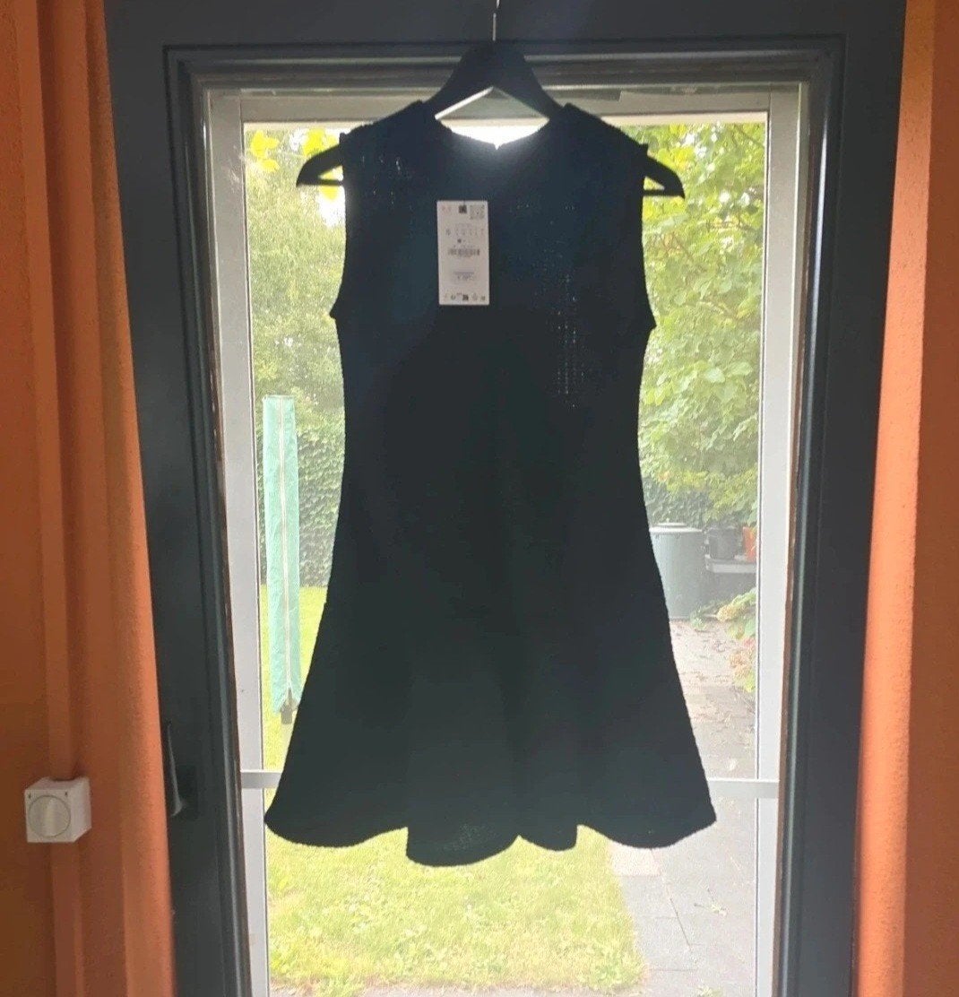 Black dress, Nieuw, Ophalen of Verzenden, Korte mouw, Maat 36 (S)