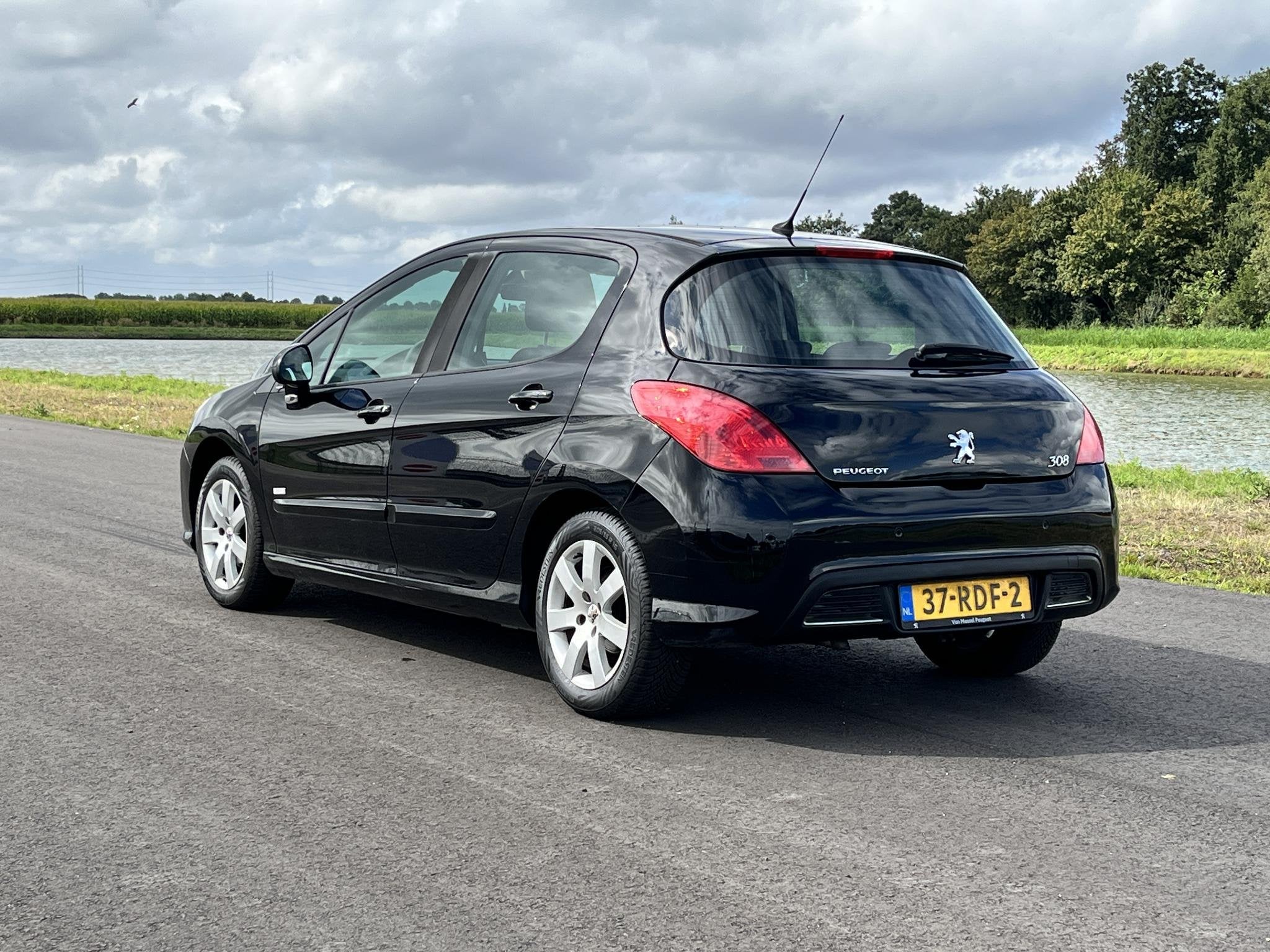 Peugeot 308 1.6 VTi Active Clima, cruise, pdc achter, Auto's, Peugeot, Voorwielaandrijving, Euro 5, Stof, Gebruikt