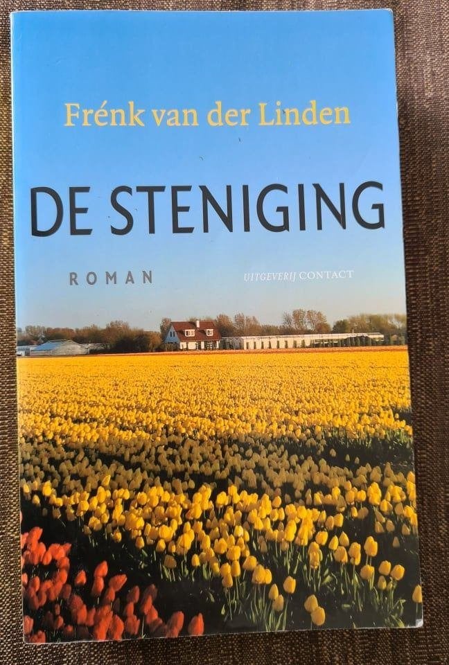 De steniging - Frénk van der Linden, Ophalen of Verzenden, Gelezen, Nederland