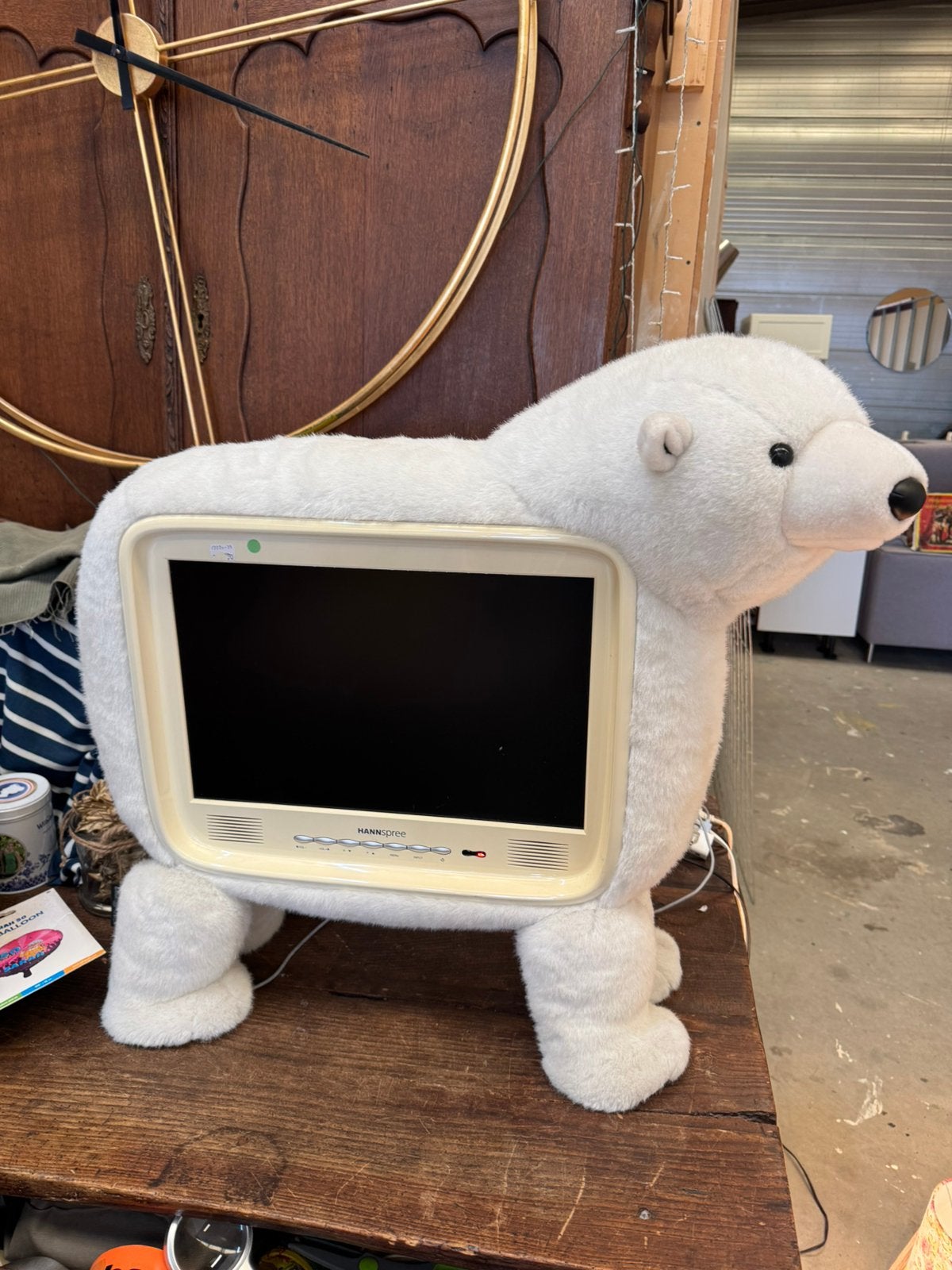 Hannspree Hanns.G TV in i-bear design, Overige merken, Gebruikt, 50 Hz, Ophalen of Verzenden