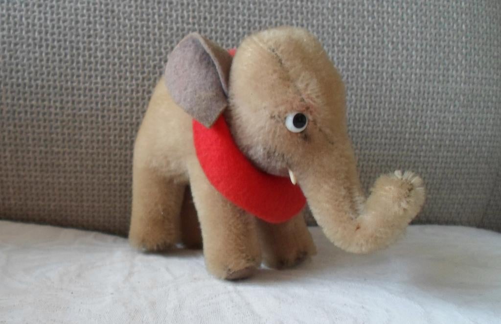 Oude Olifant. Steiff. Jaren '50 - Jaren '60., Verzamelen, Ophalen of Verzenden, Zo goed als nieuw
