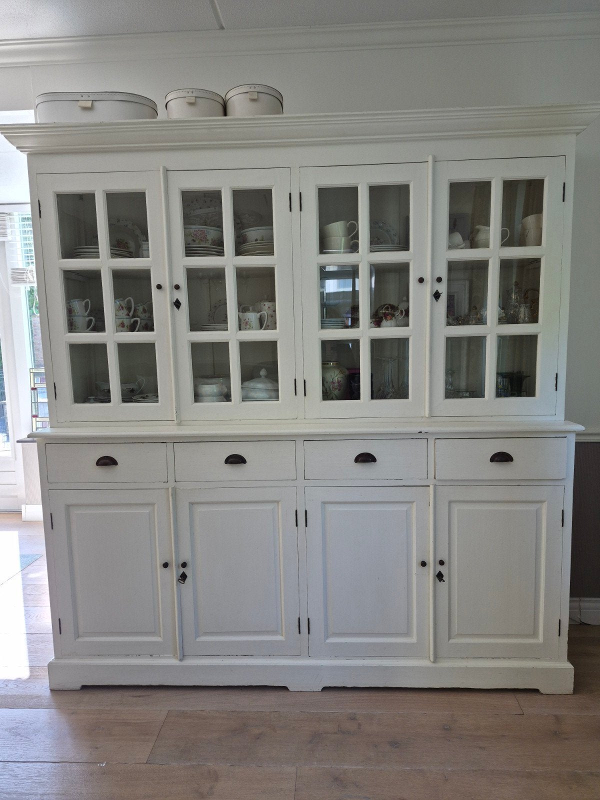 Grote massief houten buffetkast 8drs 4 lades, Huis en Inrichting, Kasten | Buffetkasten, Ophalen, Met deur(en), 200 cm of meer