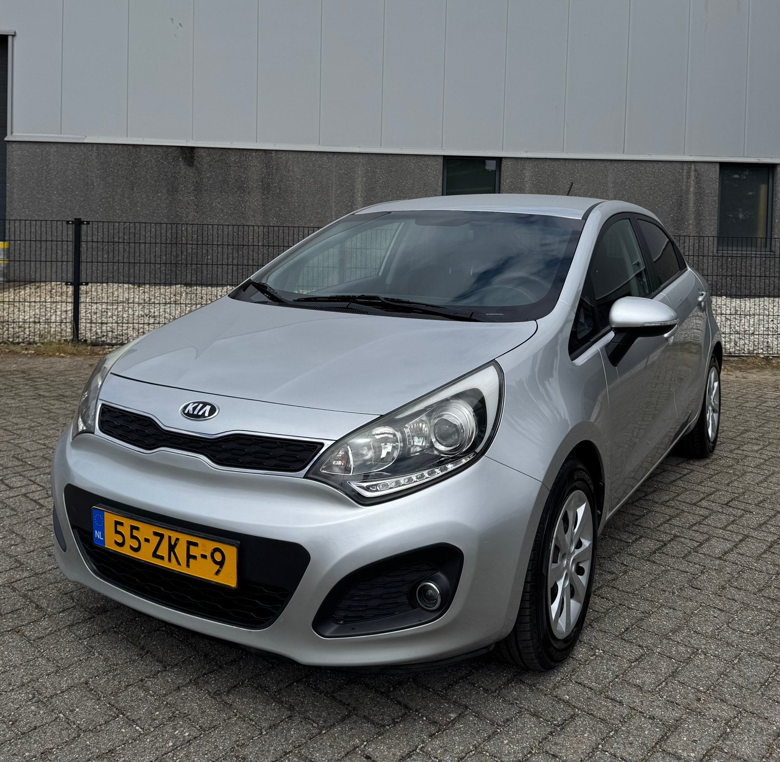Kia Rio 1.2 I 5DRS | Airco | Elekt. Ramen/Spiegels | APK|NAP, 450 kg, 40 €/maand, 4 cilinders, Origineel Nederlands
