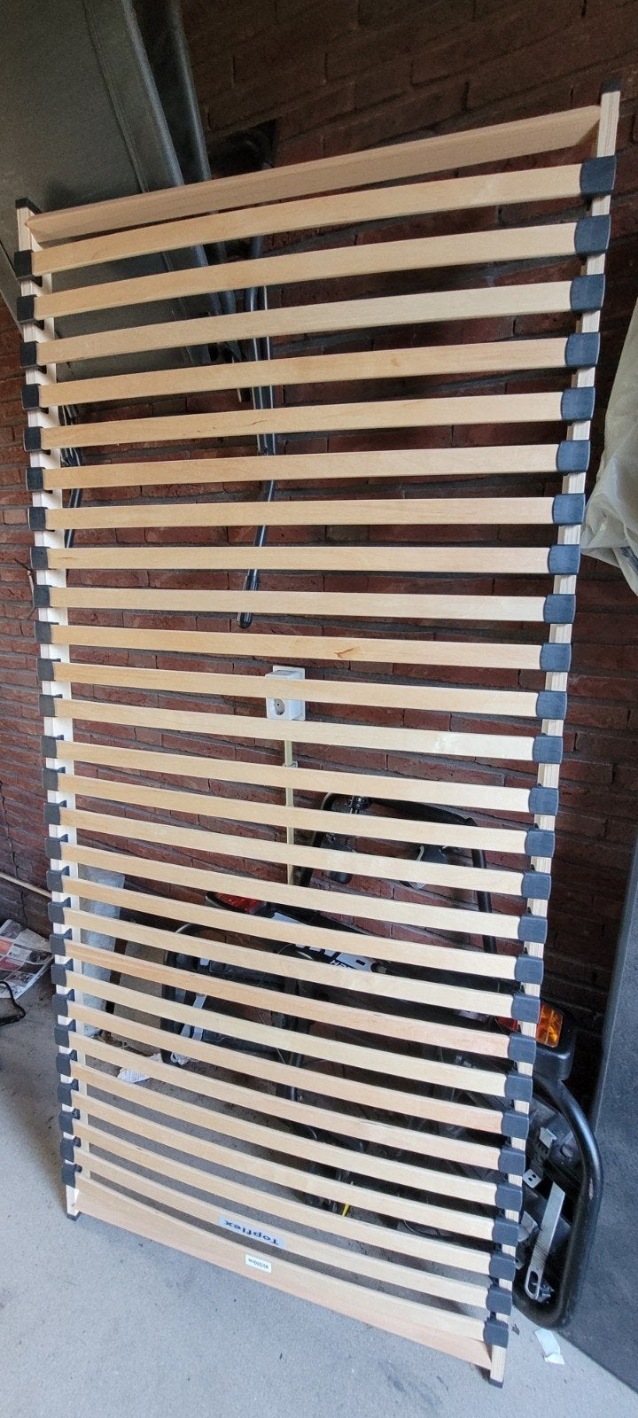 GRATIS! Lattenbodem 90x200 cm - Zo goed als nieuw, Ophalen, 90 cm, Eenpersoons, Zo goed als nieuw