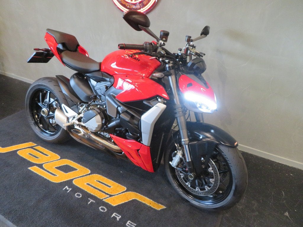 Ducati STREETFIGHTER V2 PERFECT! (bj 2022), Bedrijf, Meer dan 35 kW, 955 cc, Naked bike