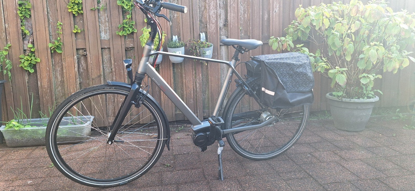 batavus bryte elektrische fiets, Fietsen en Brommers, Elektrische fietsen, Ophalen of Verzenden, Zo goed als nieuw, Batavus