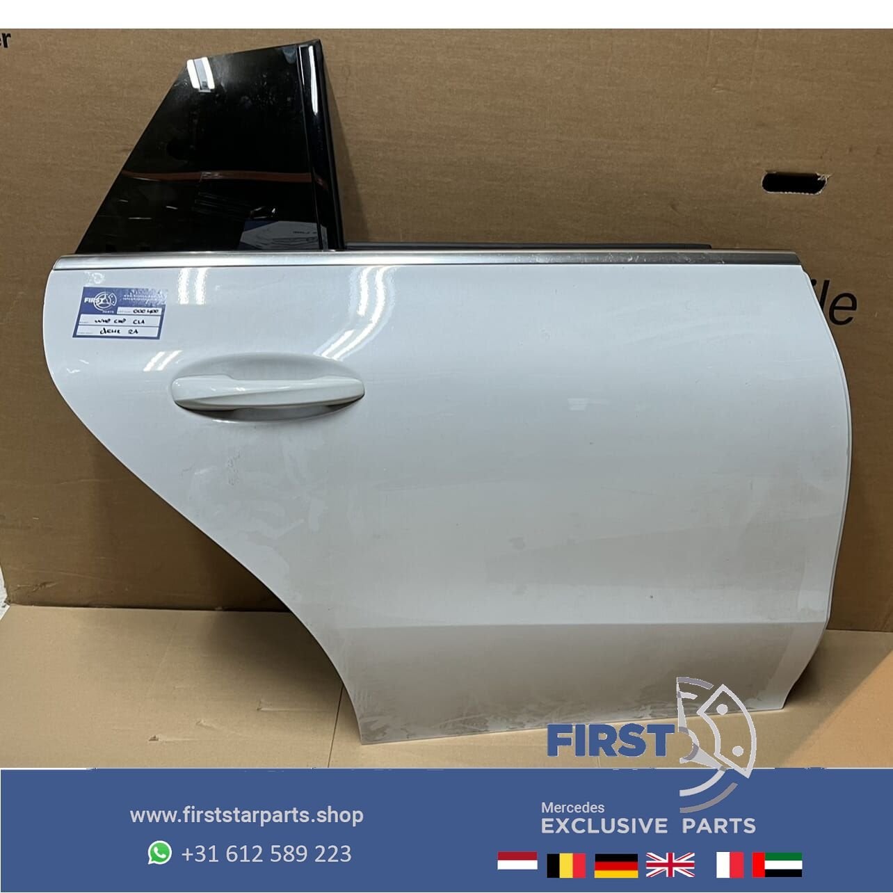 W118 C118 X118 CLA DEUR PORTIER WIT COMPLEET RECHTS ACHTER M, Auto-onderdelen, Gebruikt, -, Deur, Achter