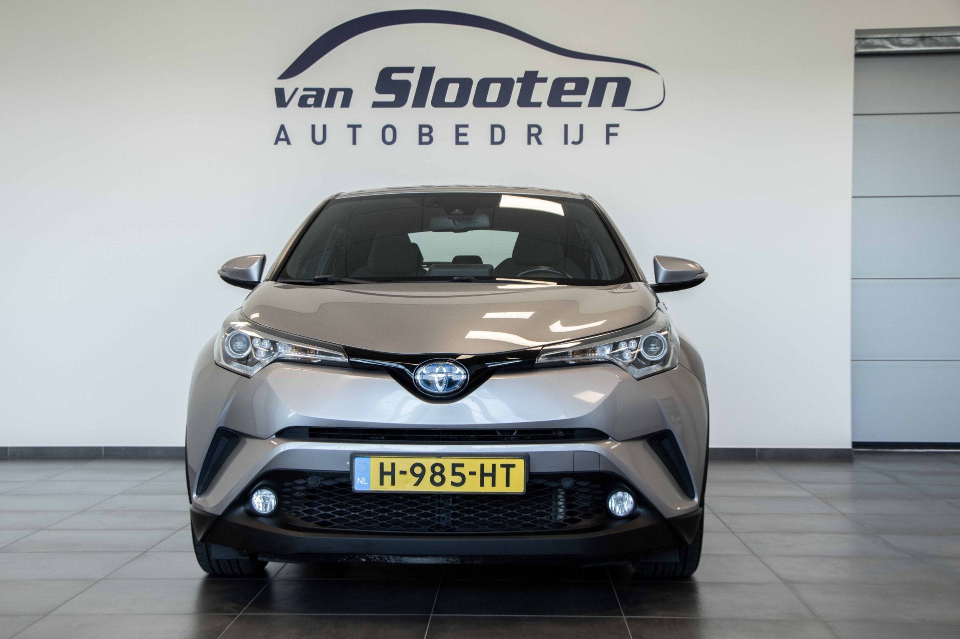 Toyota C-HR 1.8 Hybrid Energy DAB | Camera | AdaptiveCruiseC, Auto's, Toyota, Stof, 4 cilinders, 98 pk, 26 km/l