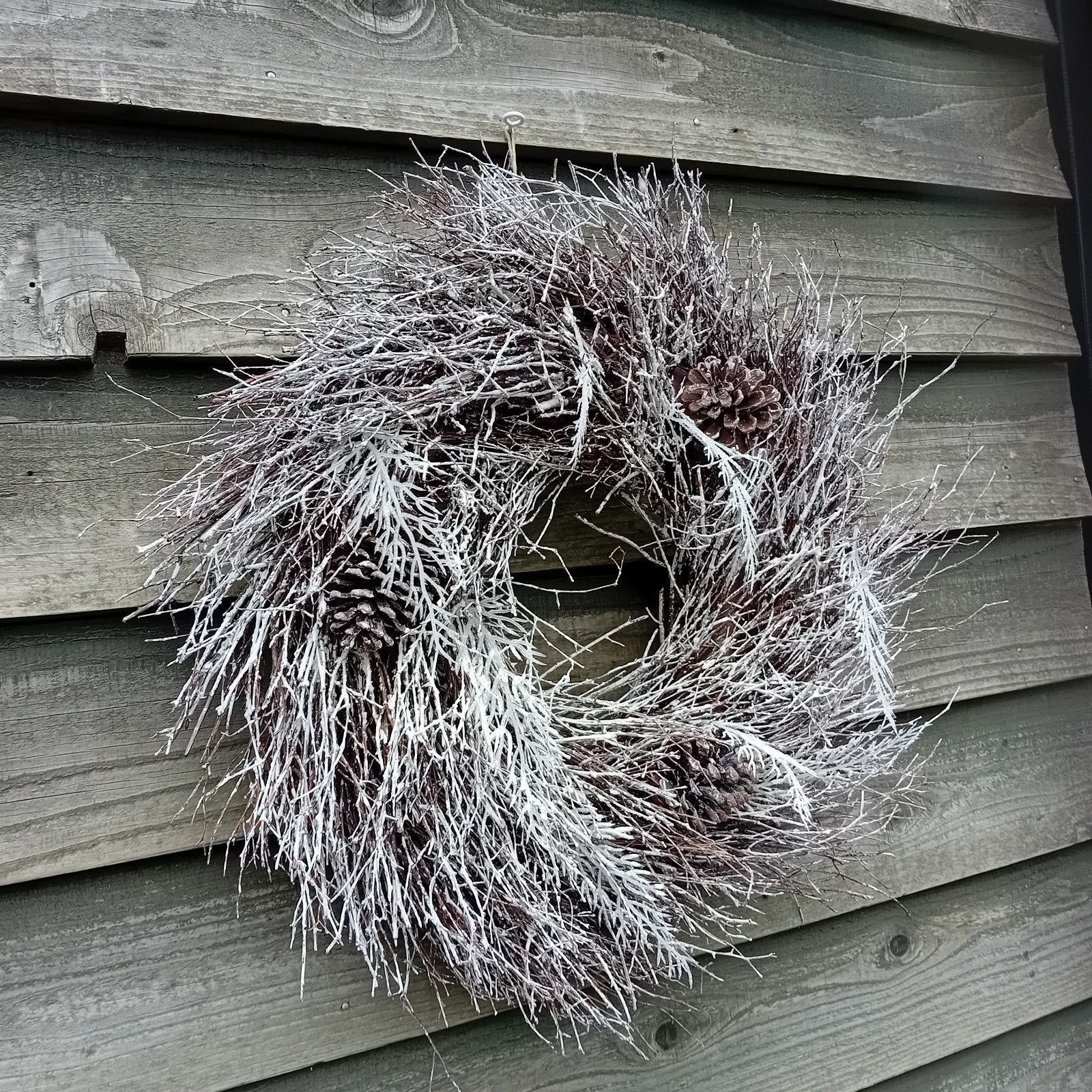 Winterse Krans met Dennenappels - Sfeervolle Decoratie, Ophalen of Verzenden, Zo goed als nieuw, Krans, Natuurlijk materiaal
