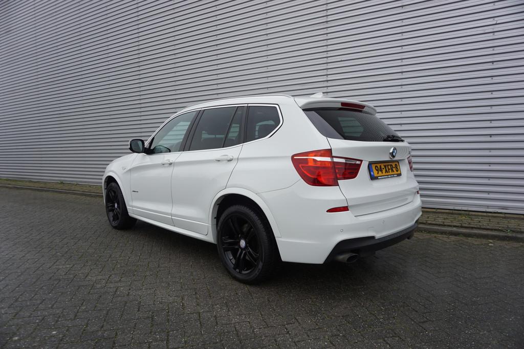 BMW X3 xDrive20i Executive Airco / Navi / Cruise / Pano / St, Auto's, BMW, 13 km/l, Gebruikt, 4 cilinders, 2000 kg