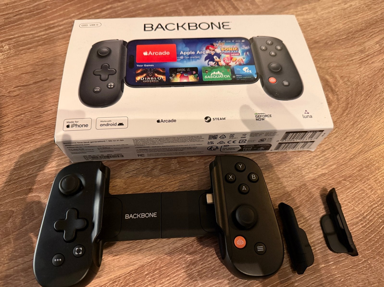 Backbone One Mobile Gaming Controller voor iPhone & Android, Spelcomputers en Games, Backbone, Ophalen of Verzenden, Zo goed als nieuw