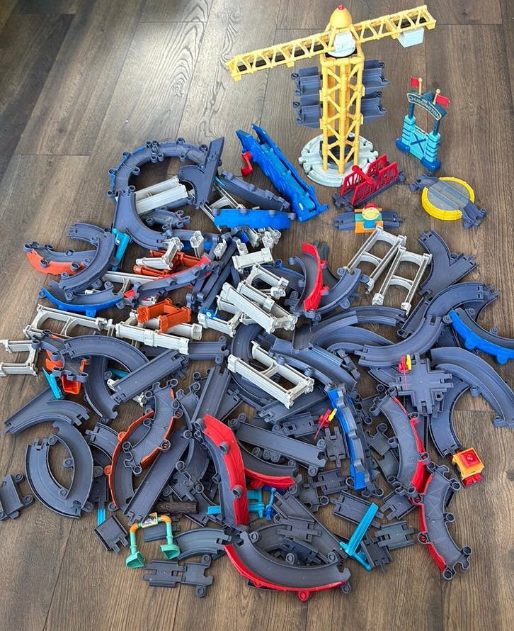 Grote partij Chuggington treinbaan, Zelf te bouwen, Overige aandrijving, Ophalen, Overige merken