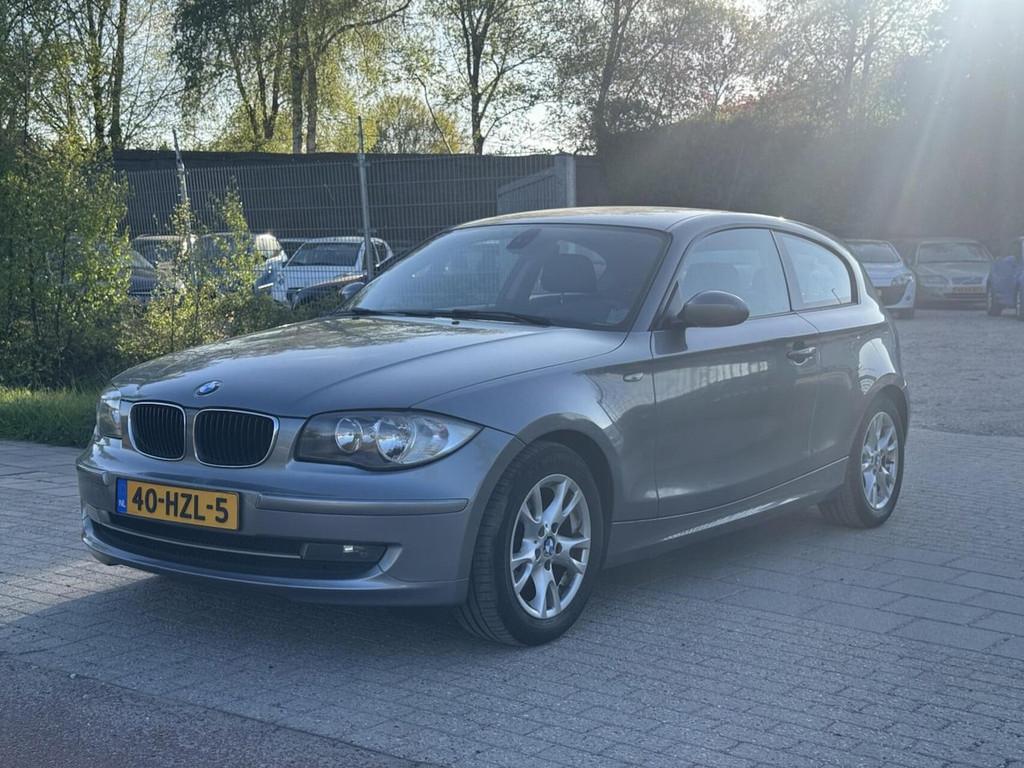 BMW 1-serie 116i Business Line AIRCO CRUISE PSENSOR, Auto's, 1-Serie, Achterwielaandrijving, Gebruikt, 4 stoelen