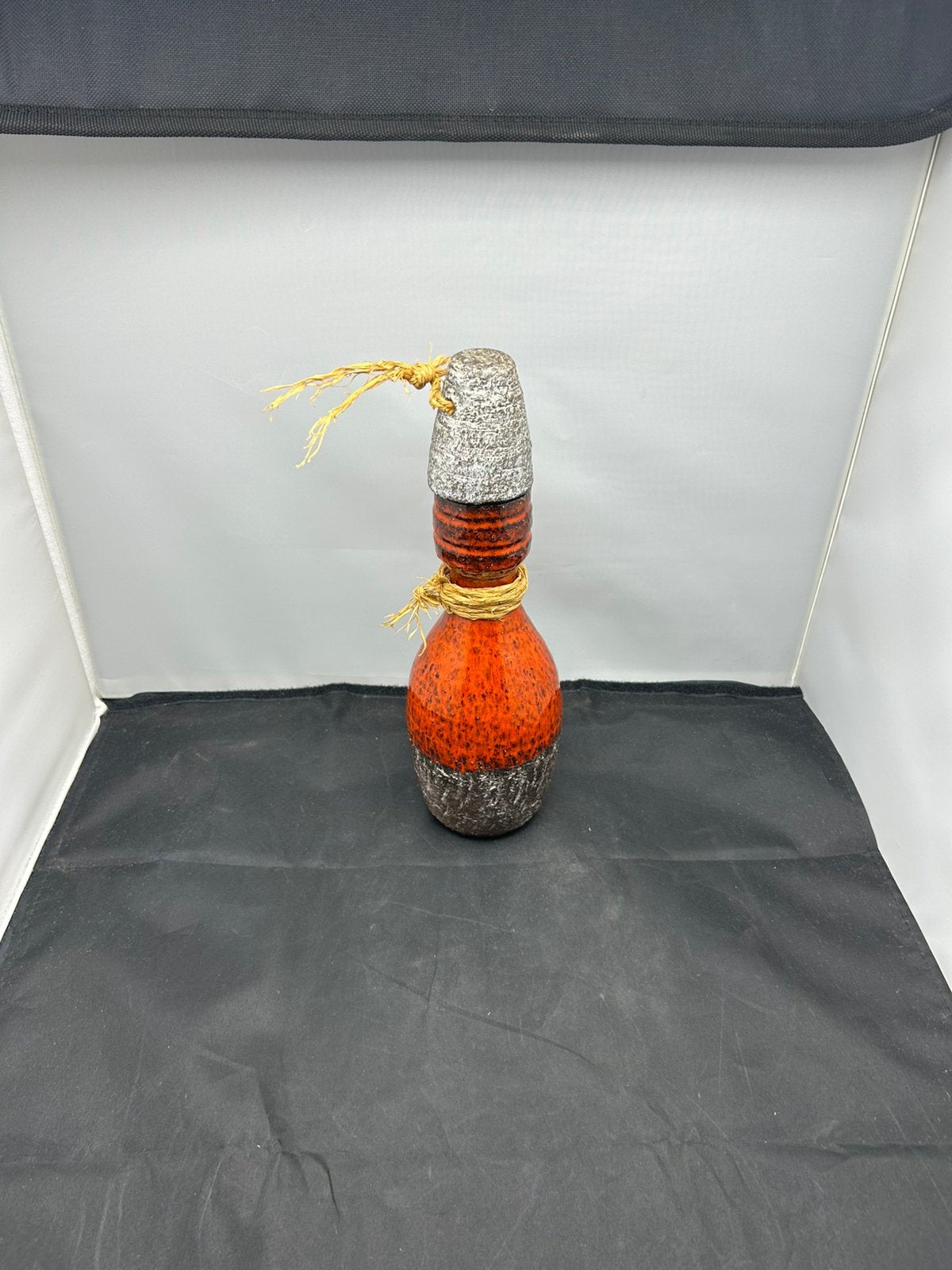 Vintage Fat Lava Fles Vaas Vorm Keramiek Leiden 746, Antiek en Kunst, Ophalen