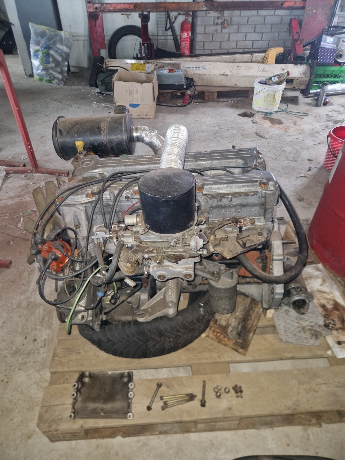 Mercedes-Benz 6 cilinder benzinemotor met automaatbak, Ophalen of Verzenden, Gebruikt, Mercedes-Benz