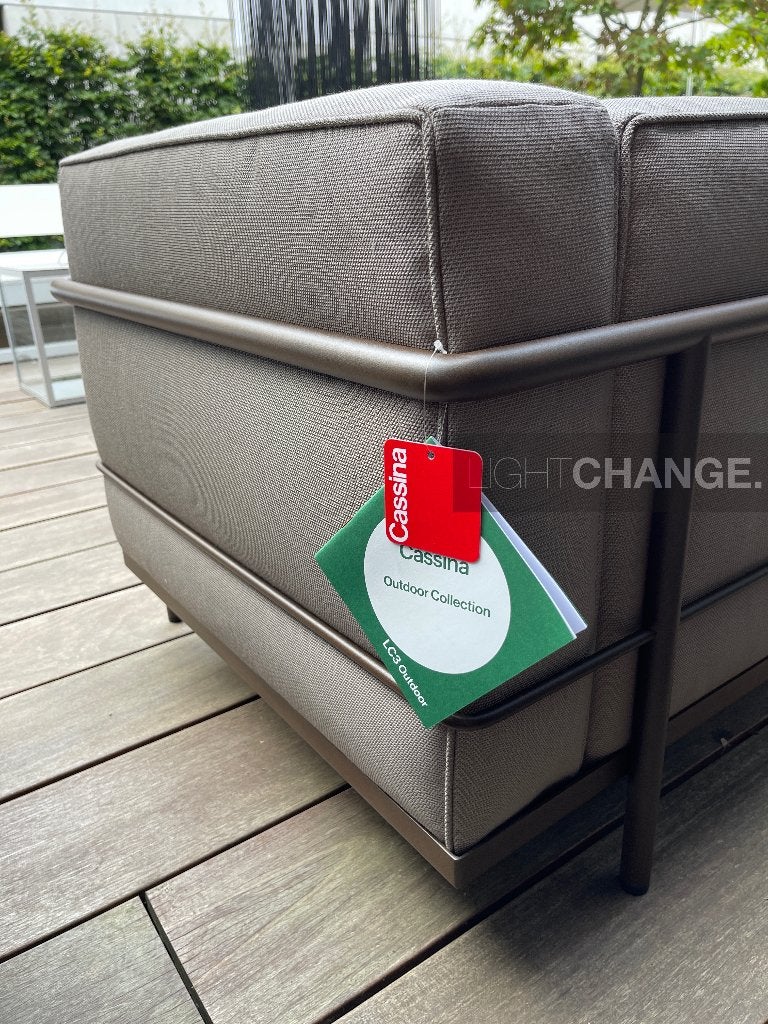 Cassina LC3 Outdoor stoelen NIEUW in doos OUTLET -46% -50%, Waterstad 23, Info@lightchange.nl, Ophalen, LIGHTCHANGE. boutique