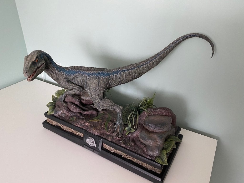 Prime 1 Studio Jurassic World Blue 1/6 (zonder doos), Ophalen, Gebruikt, Film, Beeldje, Replica of Model