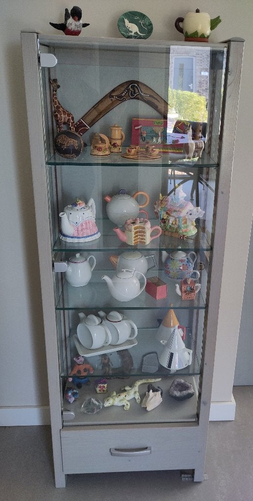 Lundia Vitrine-kast Licht-blauw / Grijs-blauw, Huis en Inrichting, Ophalen, Gebruikt, 100 tot 150 cm, Met lade(s)