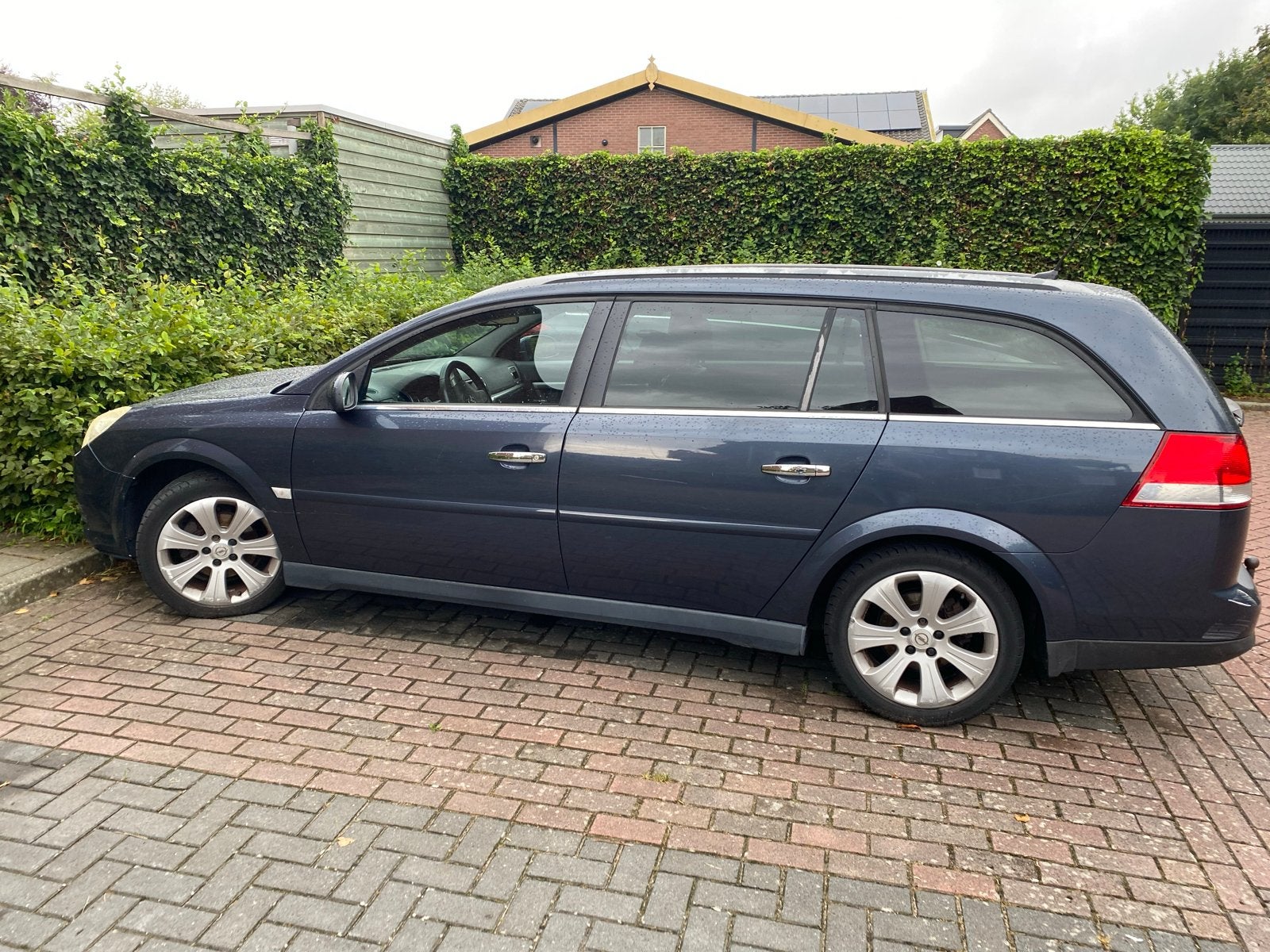 Opel vectra 2.4 station alles leder moet weg!, Ophalen of Verzenden, Gebruikt