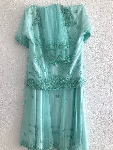 Galajurk maat 40/44, Kleding | Dames, Gelegenheidskleding, Galajurk, Maat 42/44 (L), Nieuw, Ophalen of Verzenden
