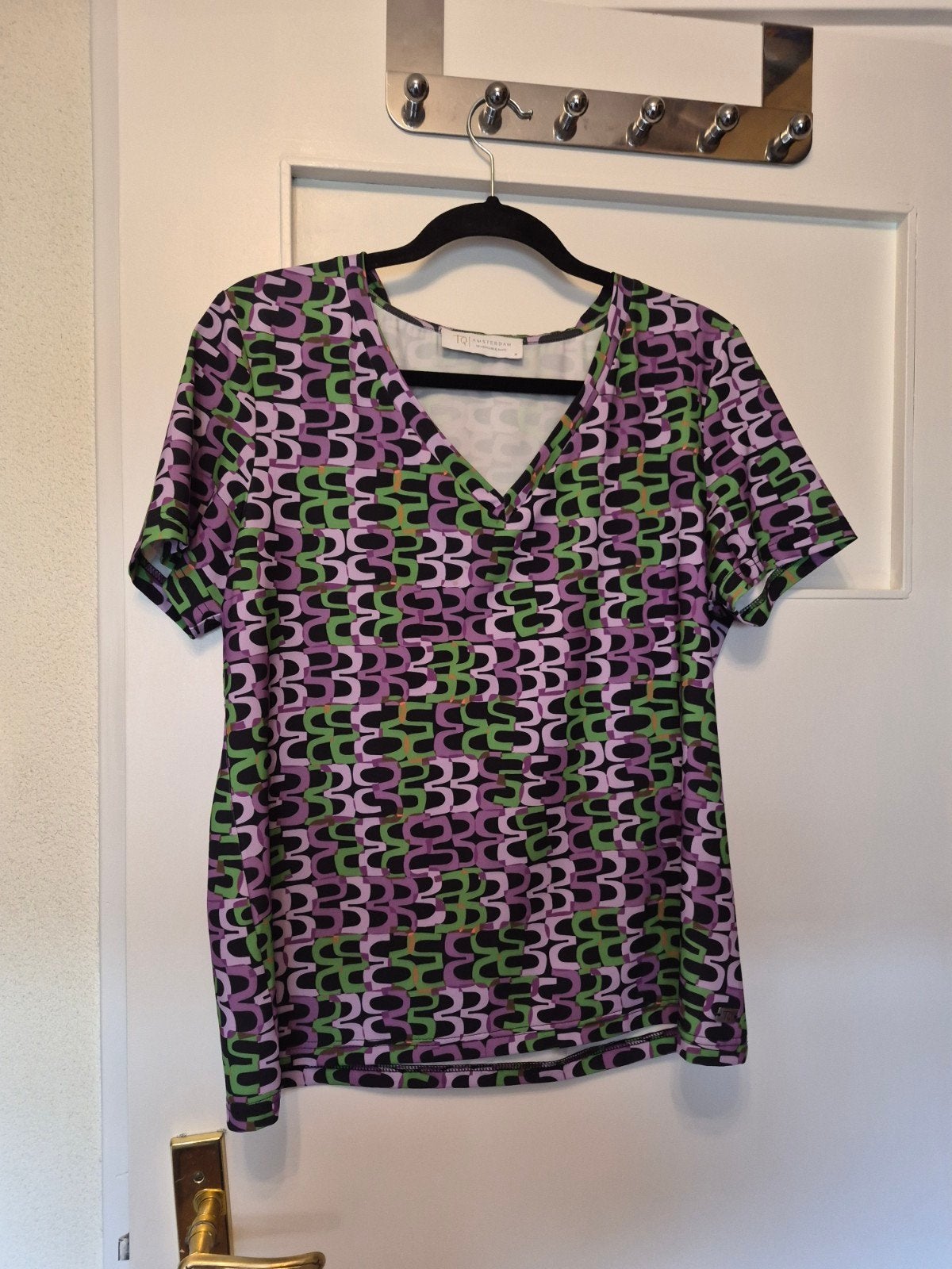 TQ  Amsterdam travel shirt m, Kleding | Dames, Maat 38/40 (M), Zo goed als nieuw, Korte mouw, TQ Amsterdam