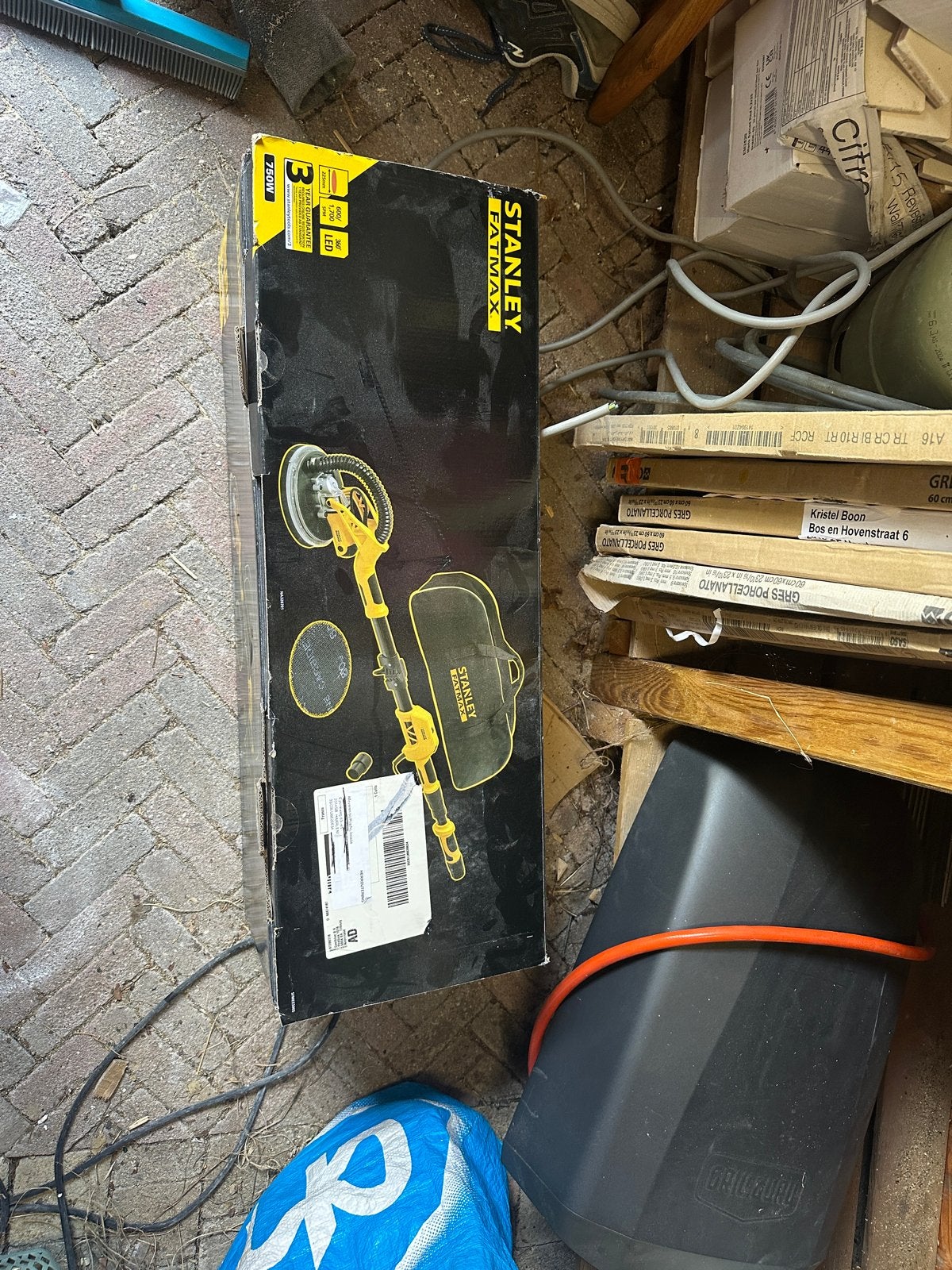 Stanley FatMax Vlakschuurmachine - Nieuw in doos (garantie), Doe-het-zelf en Verbouw, Ophalen of Verzenden, Nieuw, 600 tot 1200 watt
