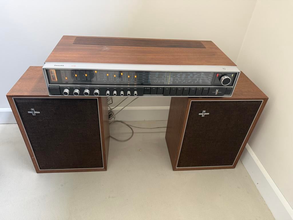 Philips 22RH 712, Antiek en Kunst, Antiek | Tv's en Audio, Ophalen