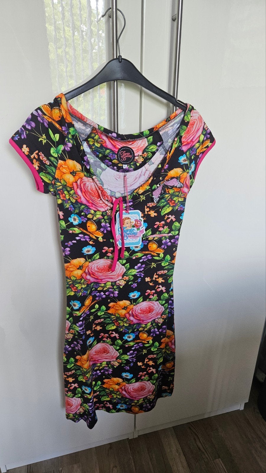 Nieuw Tante Betsy zomerjurkje XS met kaartje, Kleding | Dames, Tante Betsy, Nieuw, Ophalen of Verzenden, Knielengte
