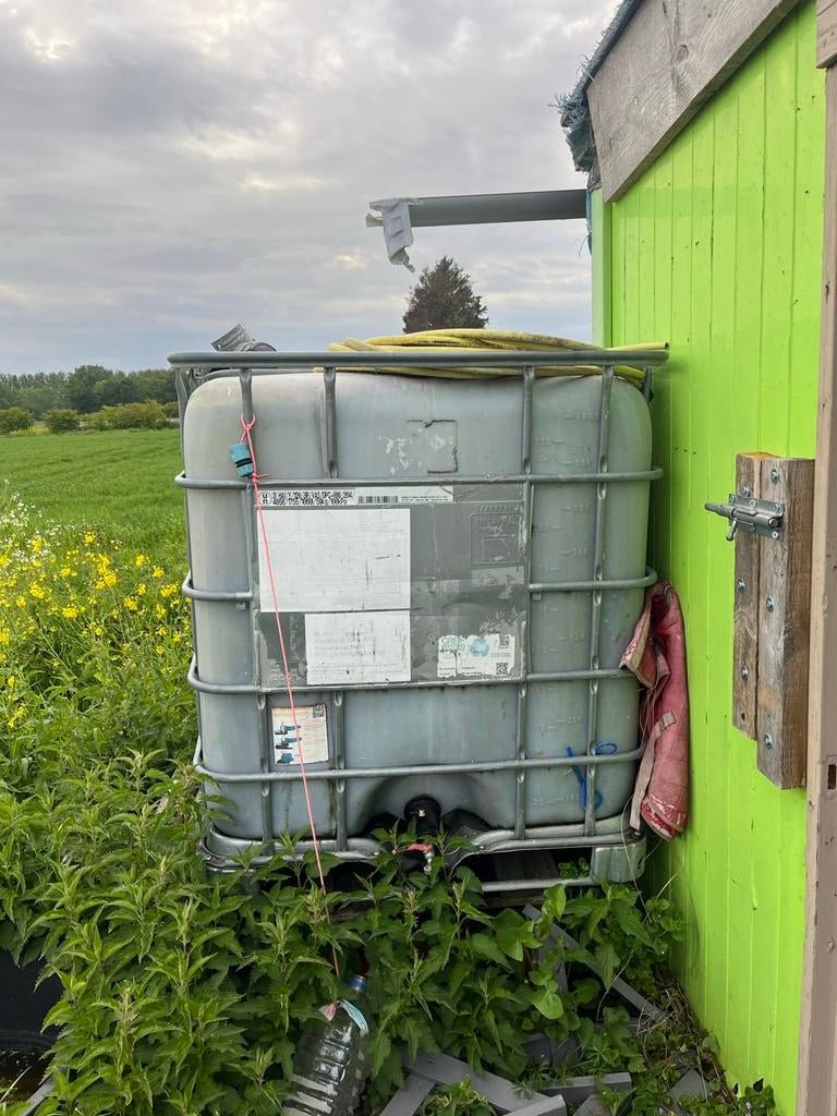 Gratis IBC tank - moet schoongemaakt worden, Dieren en Toebehoren, Ophalen, Zo goed als nieuw